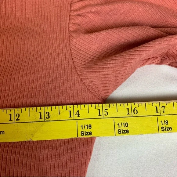 Lulus Ribbed Scoop Neck Puff Short Sleeve Bodysuit- Small - Picture 13 of 14